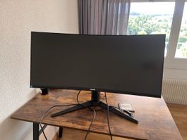 Curved Gaming Monitor ASUS 34”