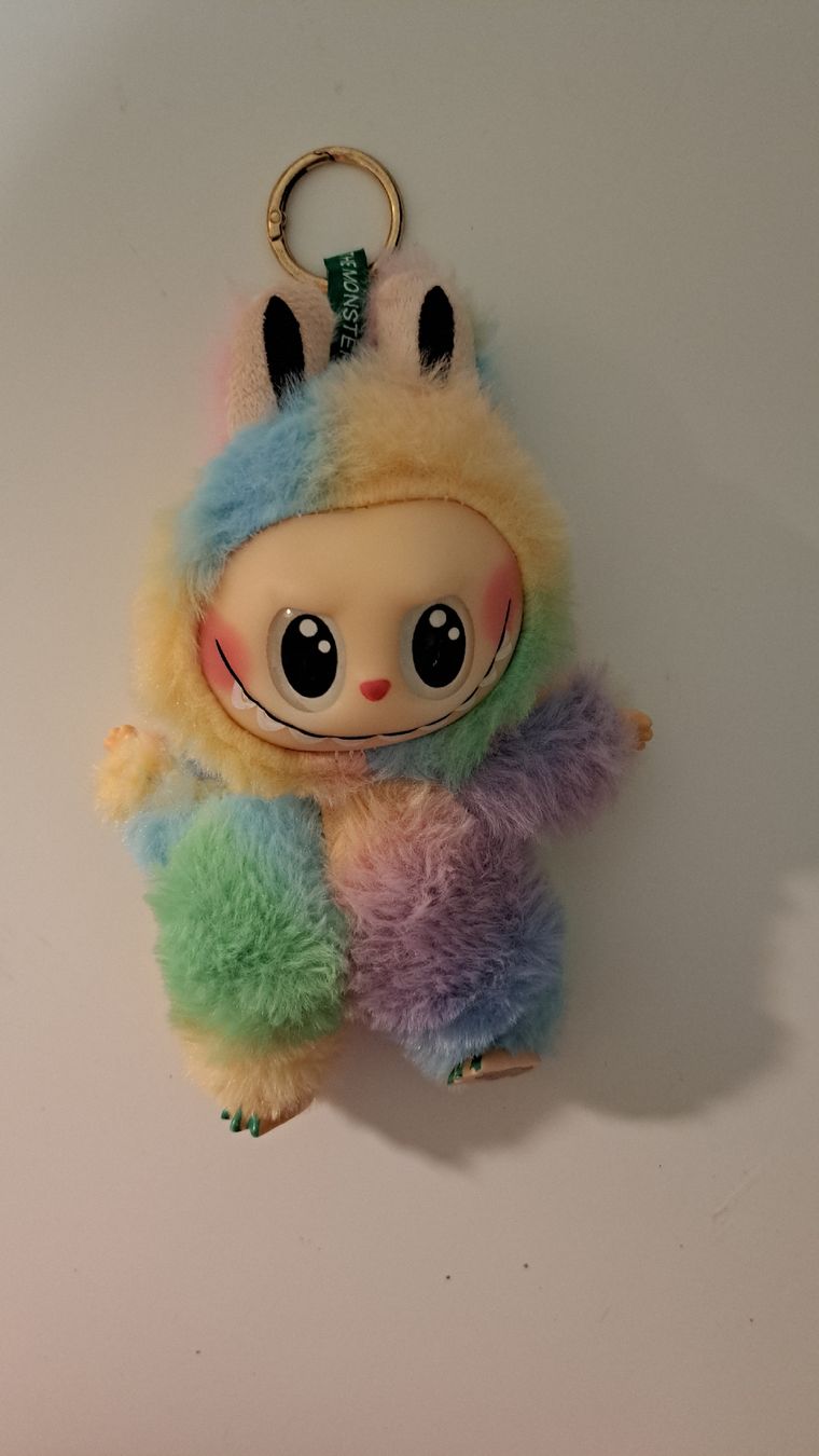 Bambole: Popmart Labubu Rainbow – Usato da Waltenschwil venduto da Catlady