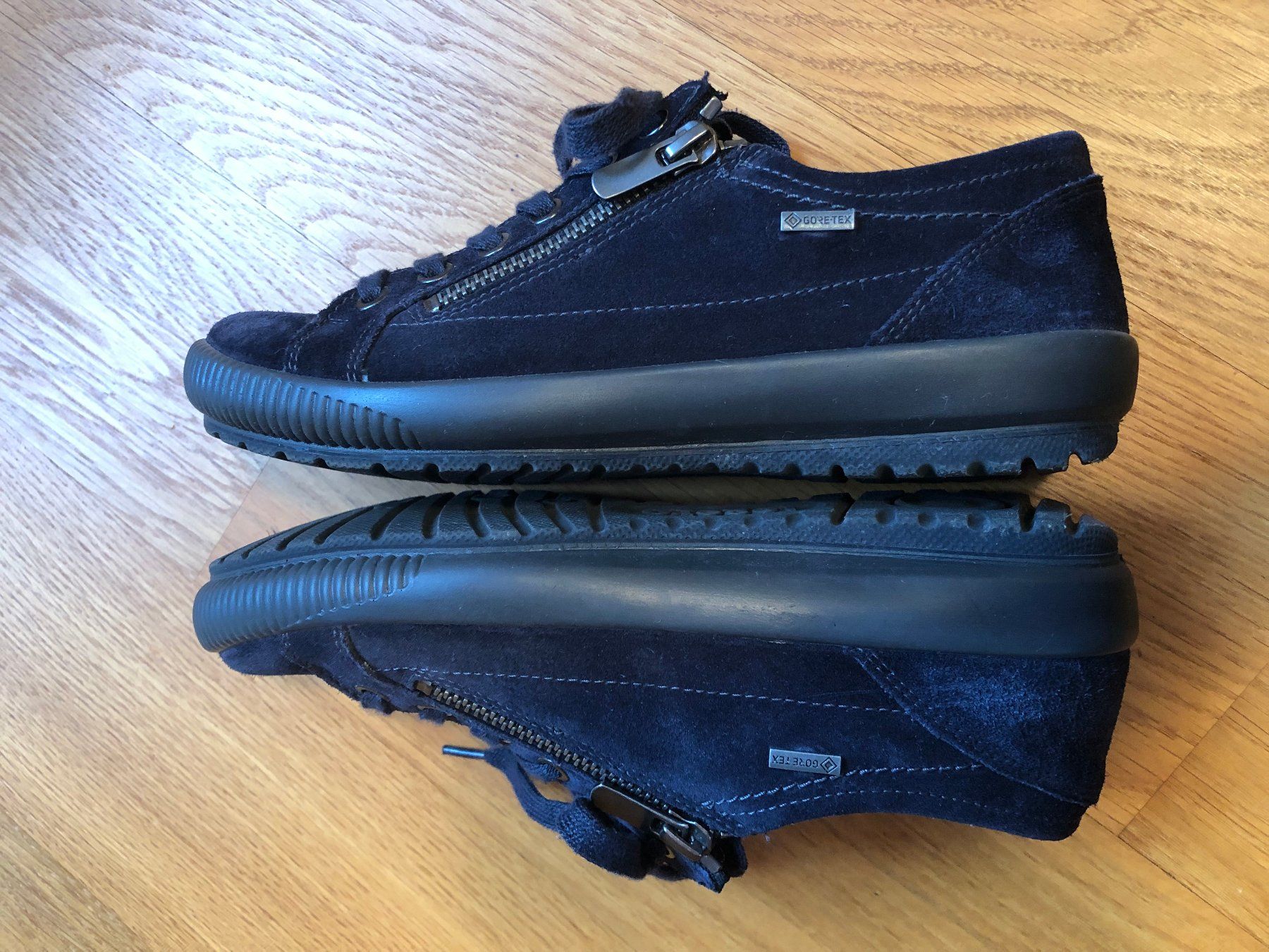 Legero Scarpe da donna: Wildleder Sneaker Legero 37 – Nuovo (secondo la descrizione) da Menzingen venduto da reg_5lxb 5