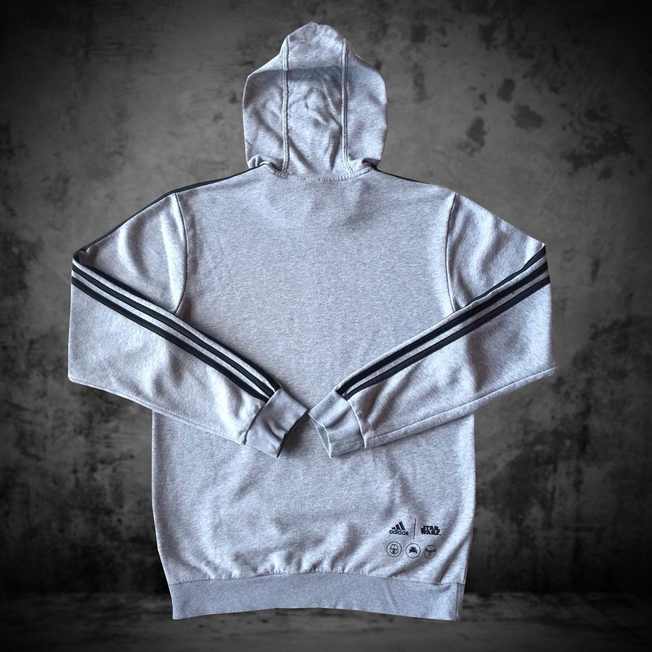 Adidas Pulls & Sweat-shirts: Pull Adidas x Star Wars Grey Men S – D'occasion à Genève par ang_7j7j 5