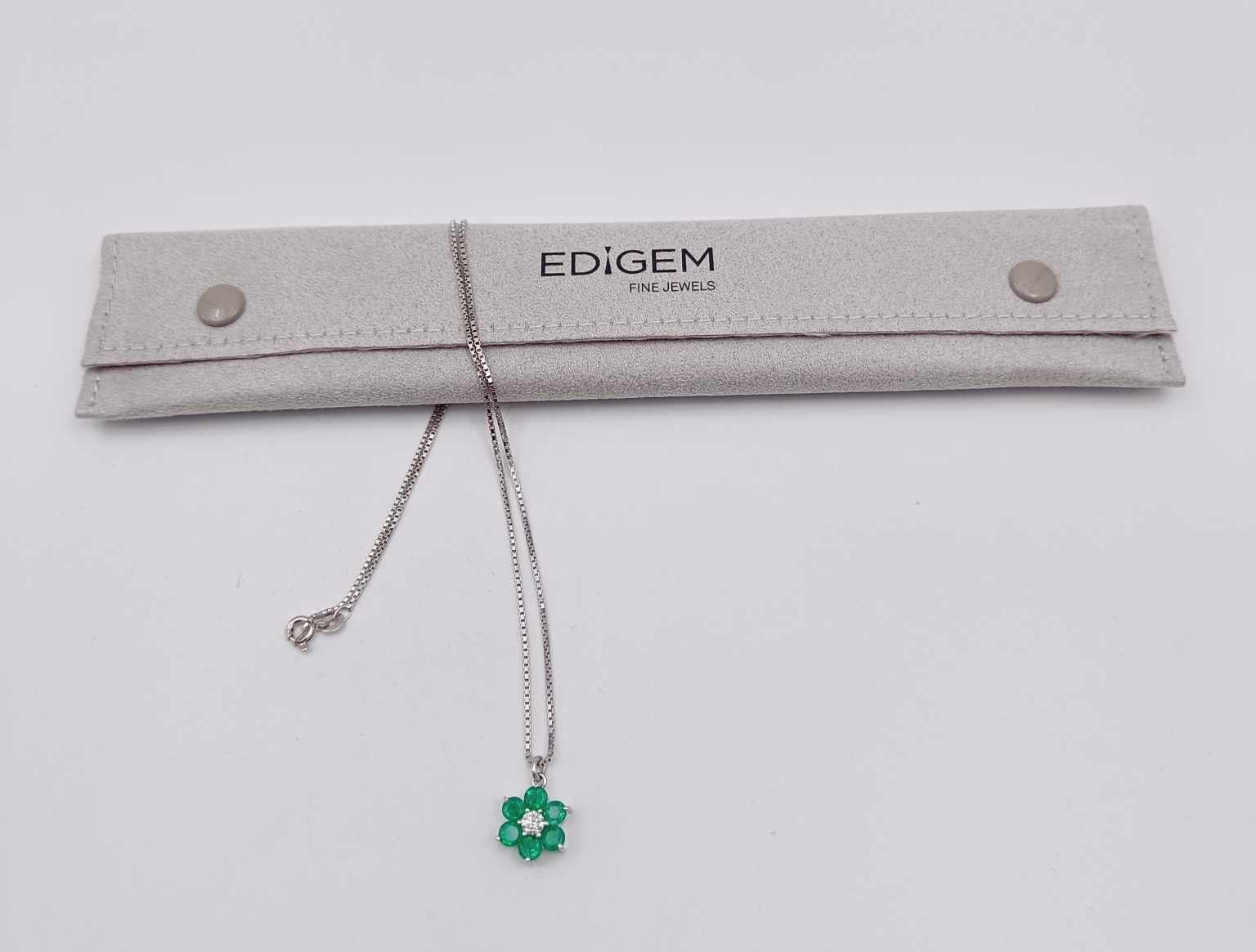 Ketten: WEISSGOLDCOLLIER MIT BLUMIGEN SMARAGD DIAMANTANHÄNGER – Gebraucht aus Luzern von EdiGem 6