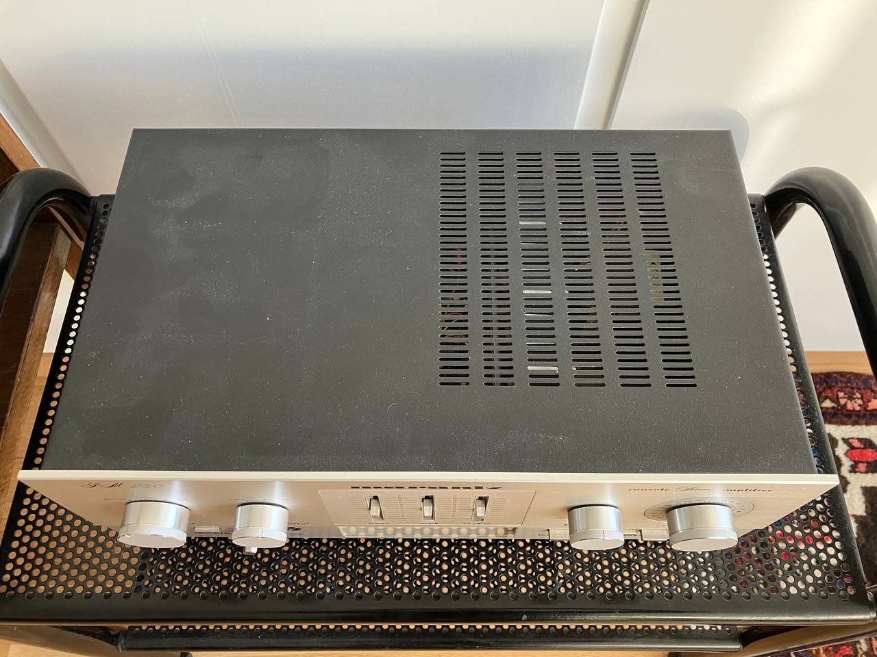 Marantz Amplificatori: Ampli Hi-Fi Marantz PM250 – Usato da Biel / Bienne venduto da Aprad 2
