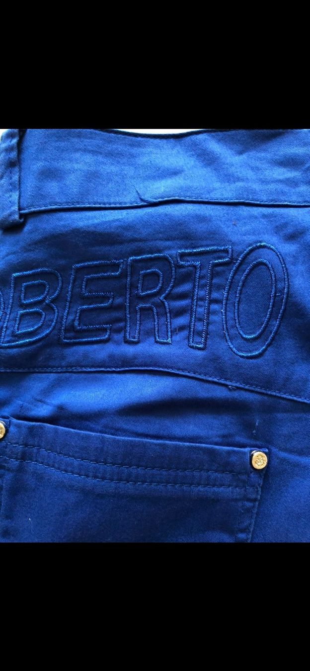 Roberto Cavalli Jeans: Roberto Cavalli Jeans Blau Capri-hose – Nuovo (secondo la descrizione) da Adliswil venduto da Jessik0 7