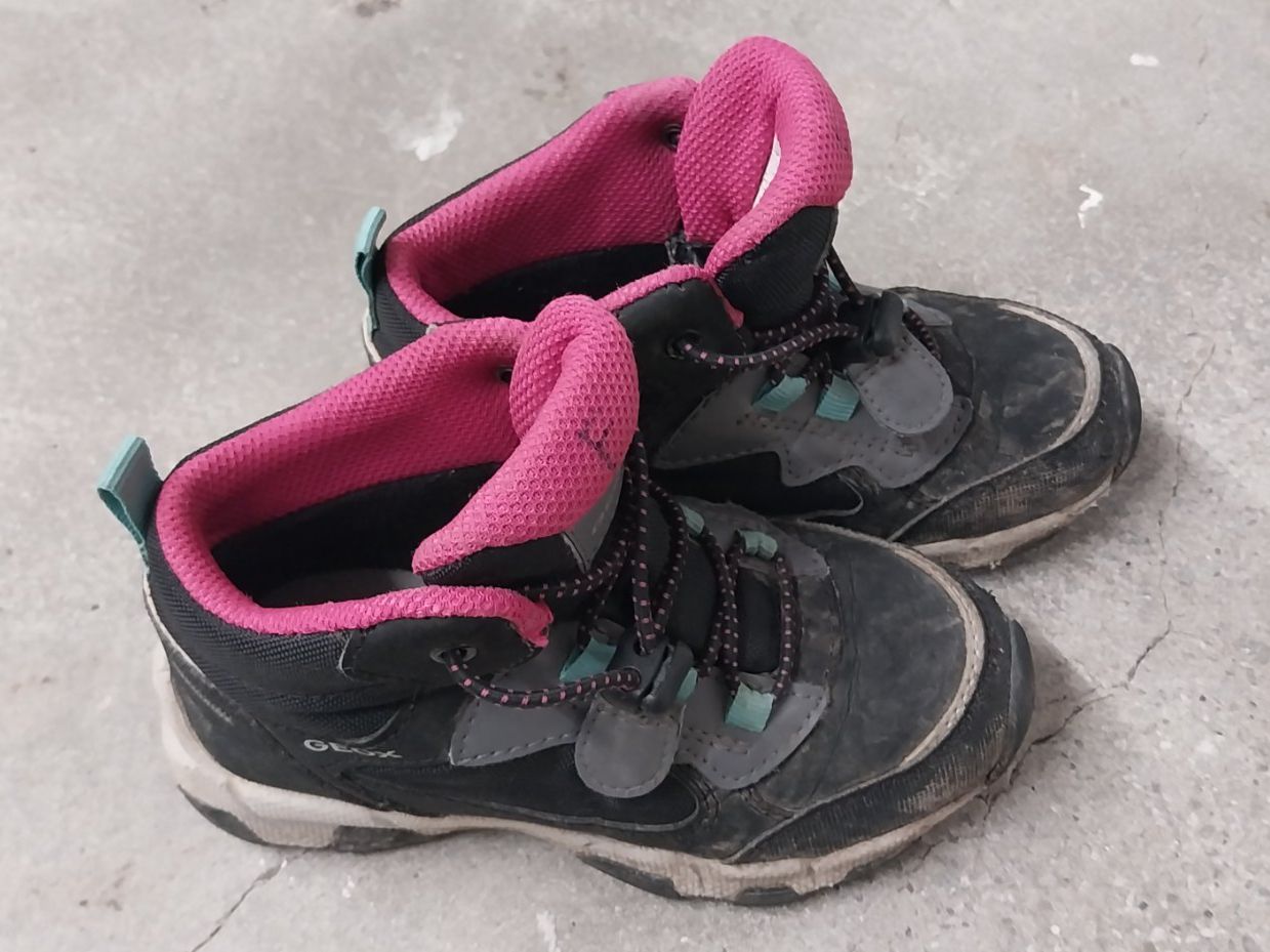 Geox Scarpe per ragazzi: Wanderschuhe Gr.26 – Usato da Hochwald venduto da pingu73