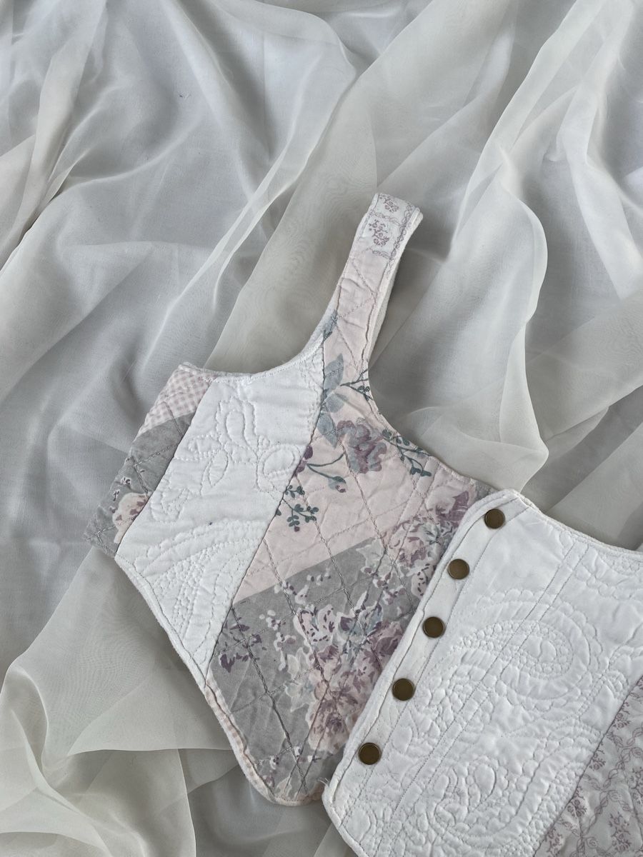 Top: Blumen Patchwork Korsett Top Grösse S/M Vintage Y2K Boho – Nuovo e nell'imballaggio originale da lommis venduto da inf_thv8 1