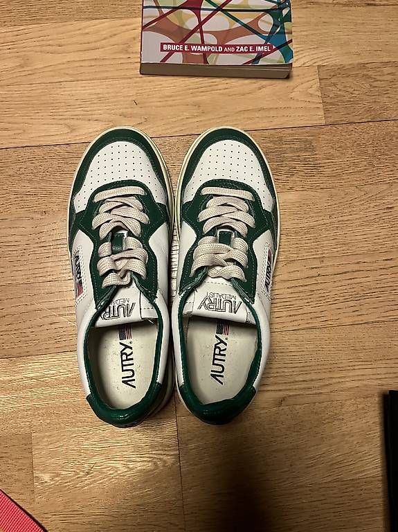 Scarpe da donna: Autry Medalist Grösse 38 – Usato da Basel venduto da pat_mx6g