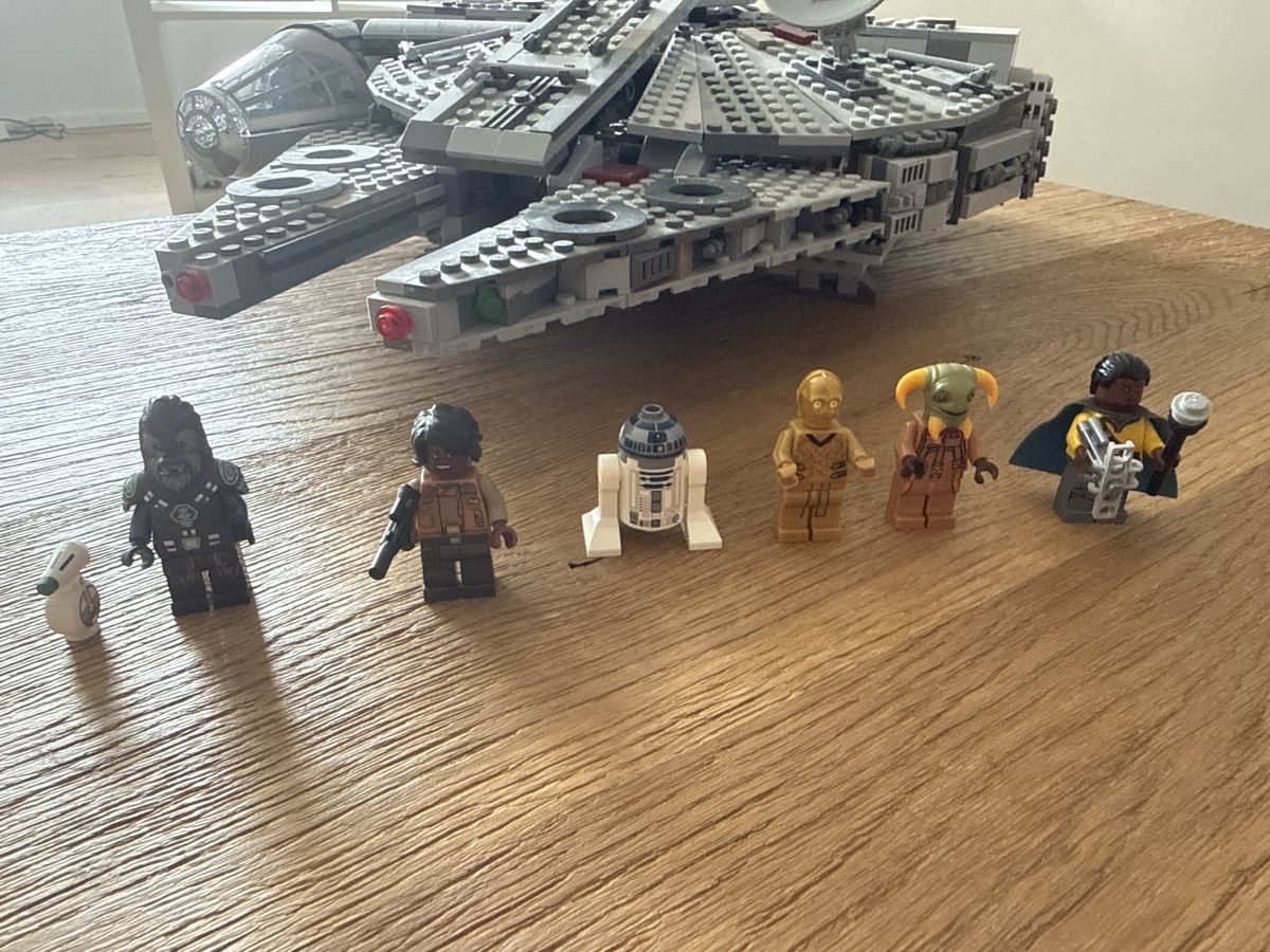 Lego Jeux de construction: LEGO Star Wars Millennium Falcon 75105 – Neuf (Voir description) à Echichens par igr_6djz 1