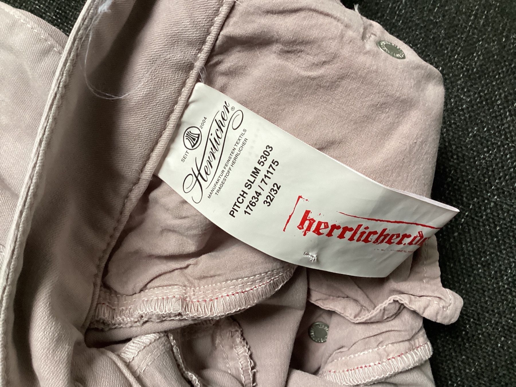 Herrlicher Pantaloni: Herrlicher rosa Hose, Grösse 32/32 wunderschön! – Usato da Homberg b. Thun venduto da Homata 4
