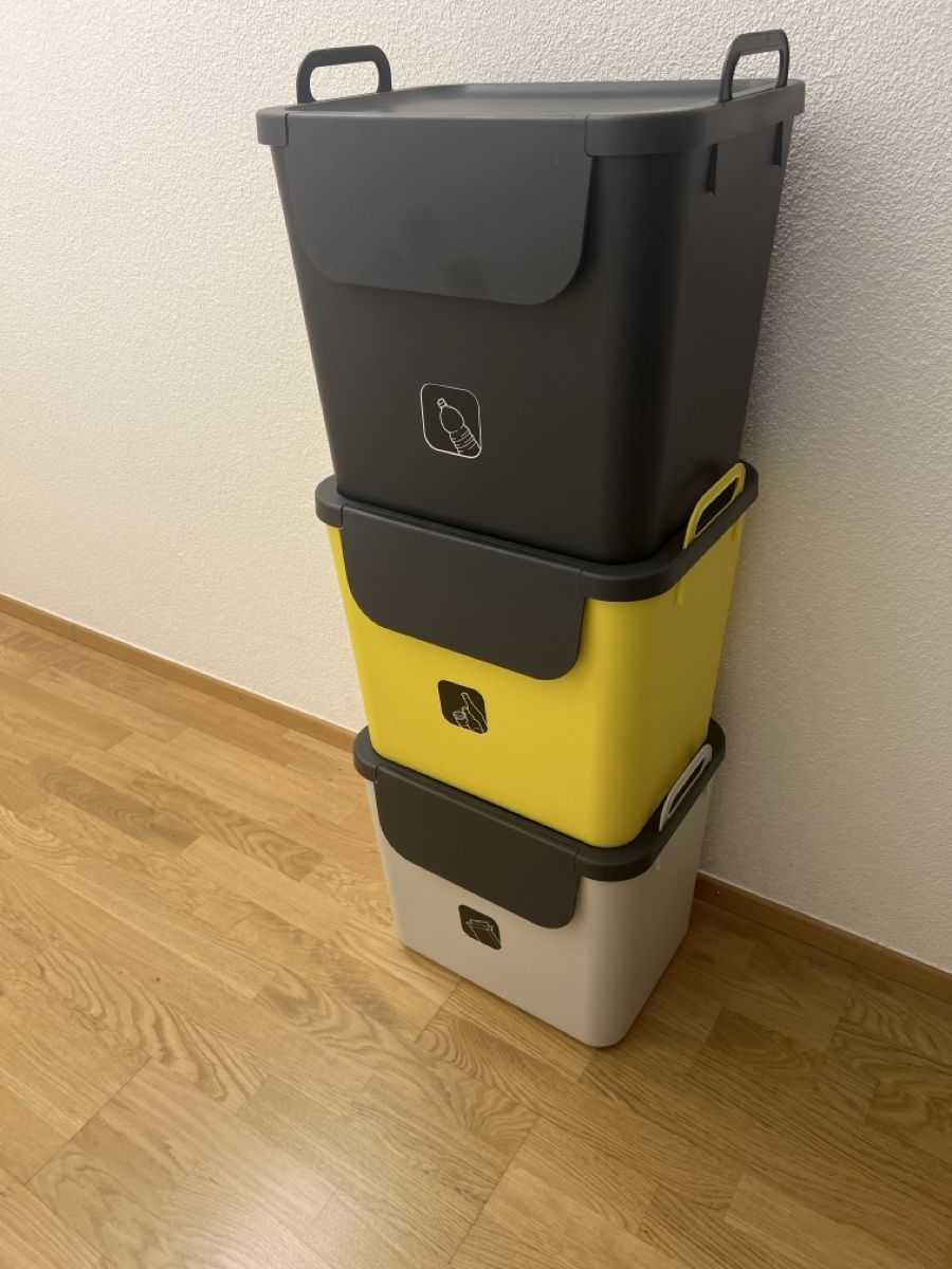 Recipients et similaires: Container mit Deckel 3er Set gebraucht  – D'occasion à Uznach par Apuutze