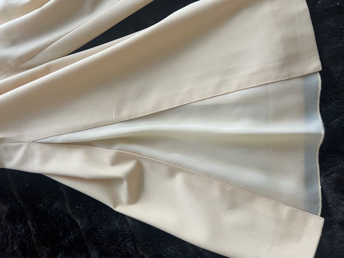 Anzüge & Kostüme: Zweiteiler Blazer mit Hose – Gebraucht aus Schönenberg ZH von Bosh 6