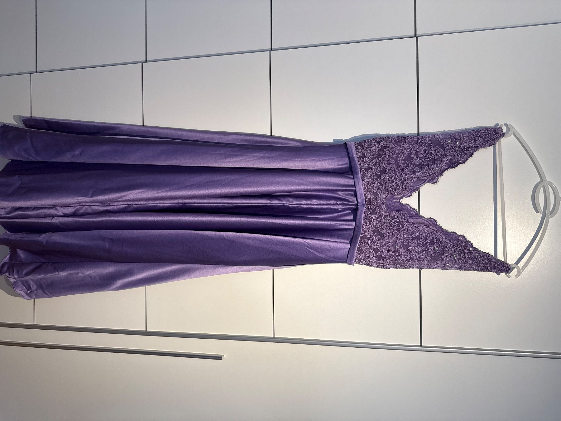 Vestiti: Festliches Abendkleid – Nuovo (secondo la descrizione) da Wernetshausen venduto da jah_vc5b 1