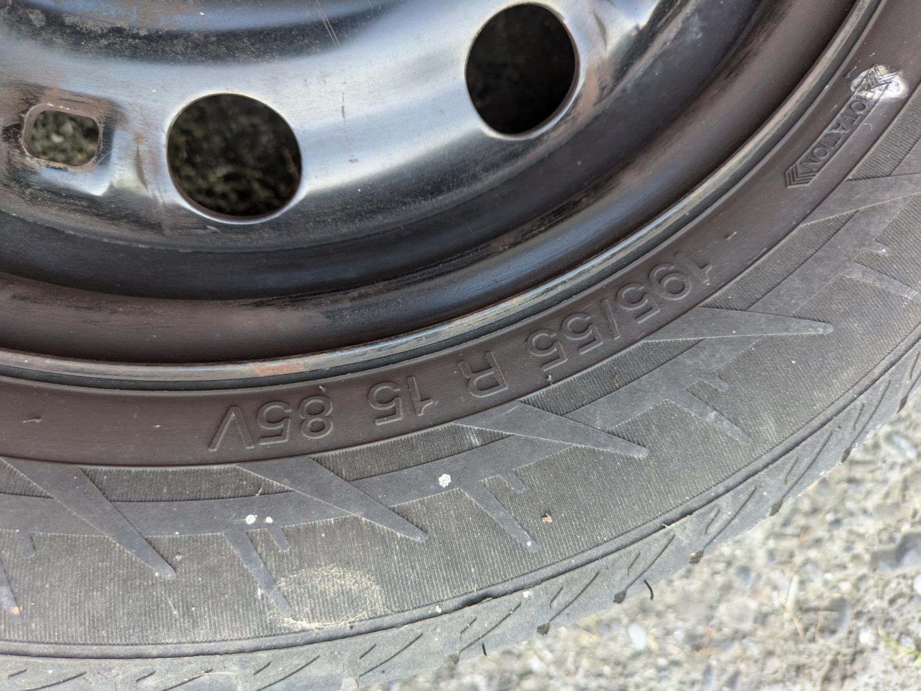 Volkswagen Pneumatici & Ruote complete: VW Stahlfelgenräder – Usato da Triengen venduto da Ljoe 1