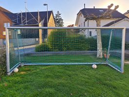 Fussballtor 5 × 2 m – massiver Rahmen – neues Netz