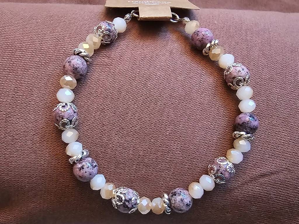 Bracciali & Braccialetti: Armband aus Echtsteinperlen und Glasperlen – Usato da Schmerikon venduto da Puertobonita_81