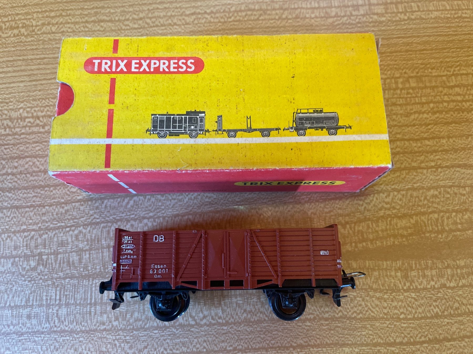Trix Modellini di ferrovie: Trix Express H0 3414 Wagen DB – Usato da Suhr venduto da Daneli7 4