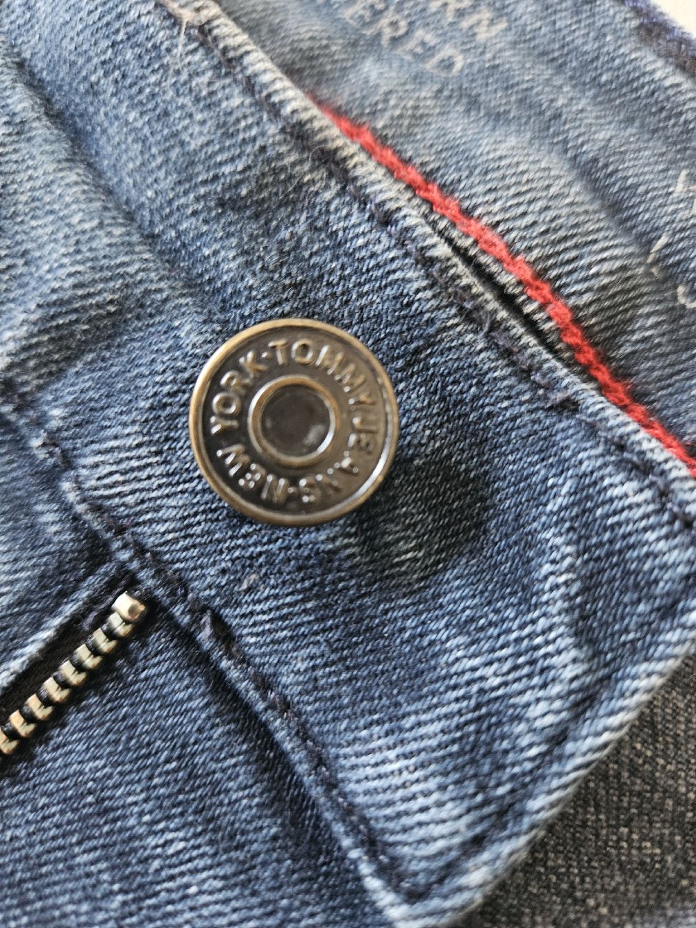 Tommy Hilfiger Jeans: Herrenhosen tommy jeans – Nuovo (secondo la descrizione) da Fehraltorf venduto da Nefi633 3