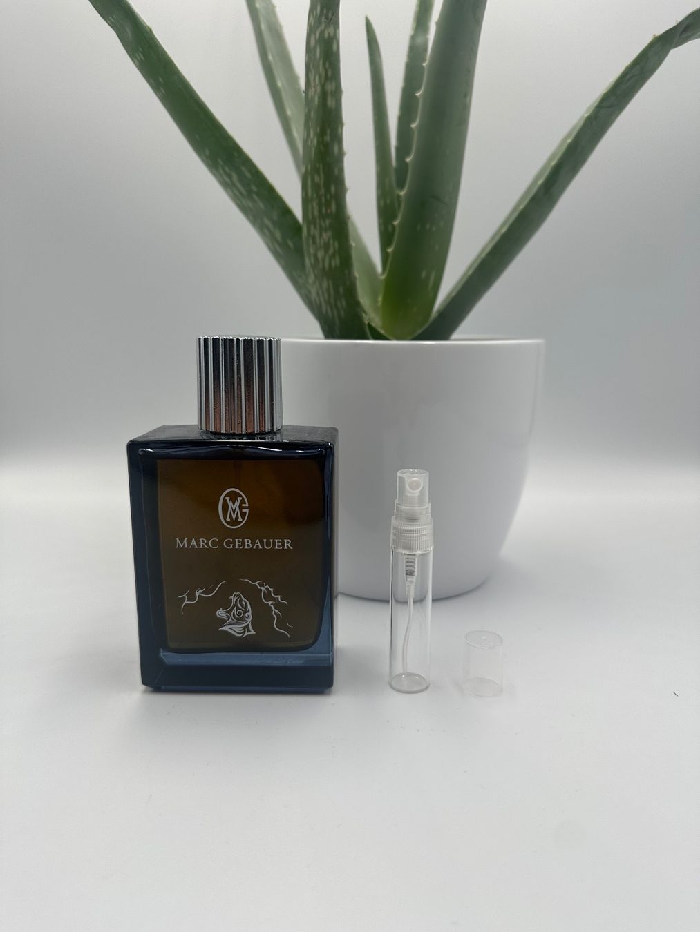 Marc Gebauer Profumi & Eau de Toilette: Air Tiger Marc Gebauer Abfüllung / Probe 3ml – Nuovo (secondo la descrizione) da Zürich venduto da edelproben