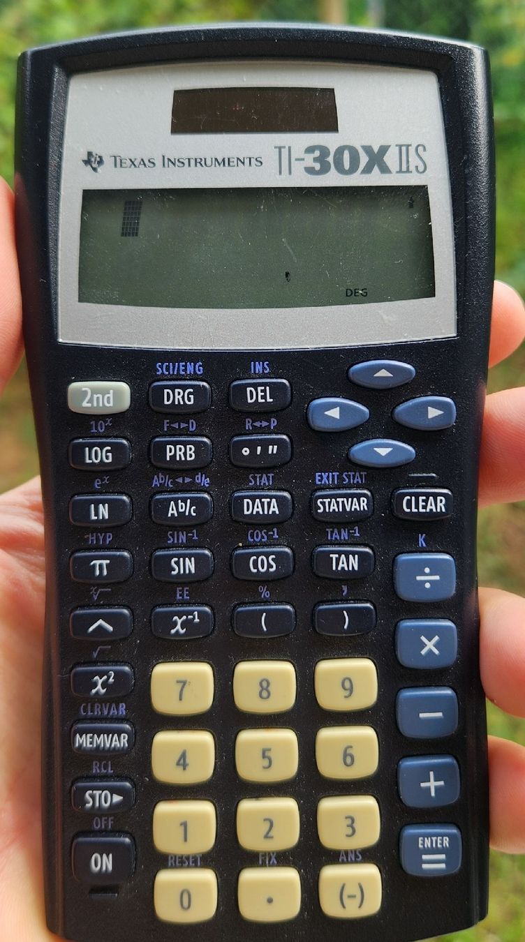 Texas Instruments Calculatrices: Texas Instruments TI-30XIIS Calculator – D'occasion à La Neuveville par Gary.T 1