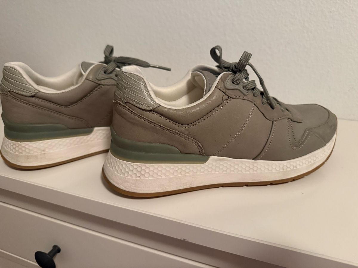 Tamaris Damenschuhe: Tamaris Sneaker – Neu (gemäss Beschreibung) aus Abtwil SG von Fcbayern1992 2