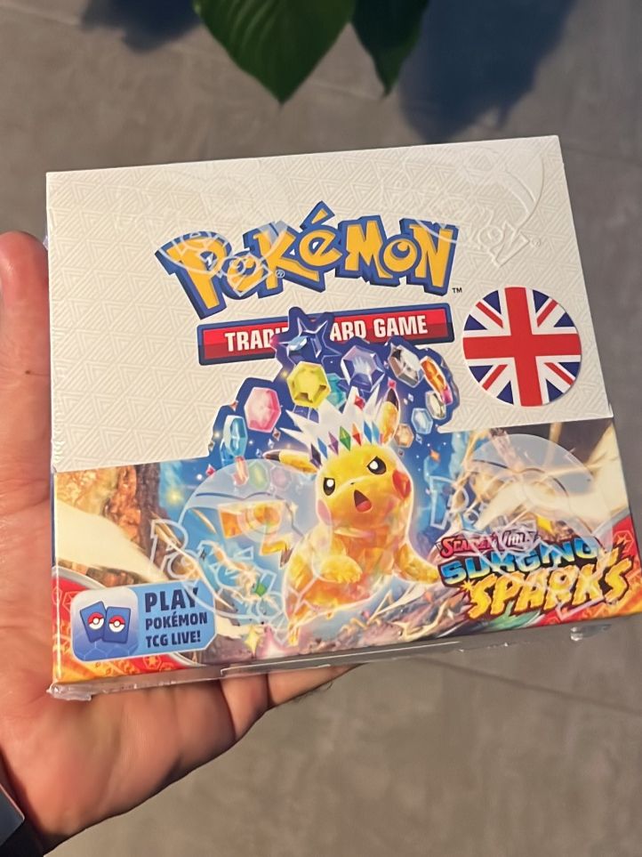 🇬🇧Pokémon Surging Sparks Booster Box Display | Acheter sur Ricardo