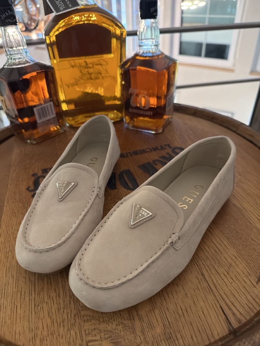 Guess Chaussures femmes: Guess Loafer Gr. 37 – Neuf (Voir description) à Muhen par NaRa-Fashion