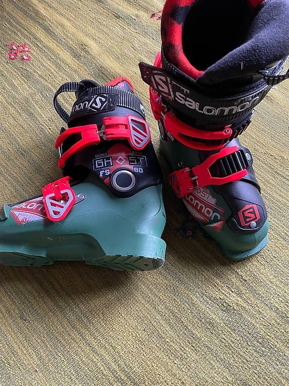Salomon Skis: Chaussures ski Salomon neuf – Gebraucht aus Geneve von chadouli