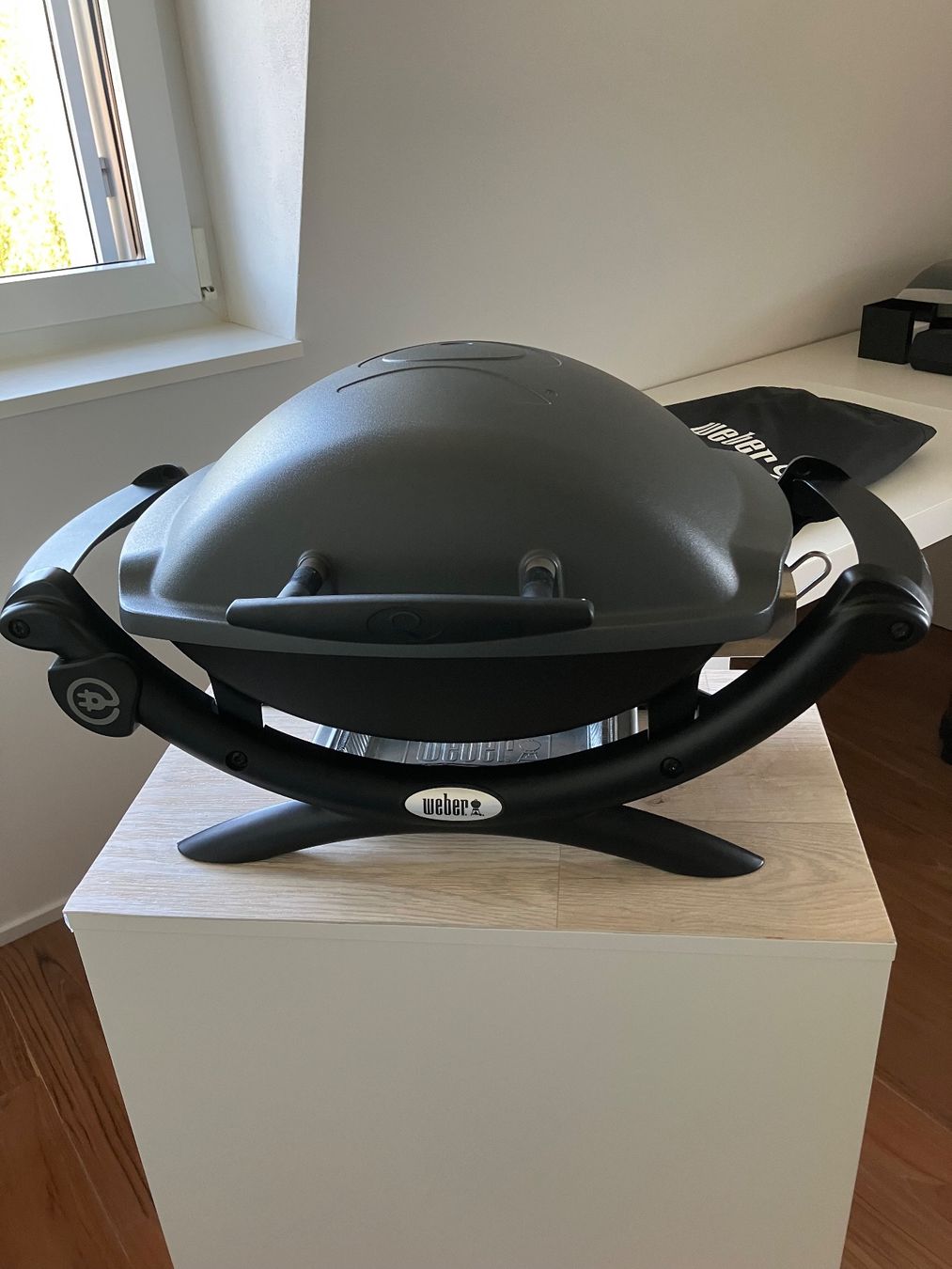 Weber Grills: Weber Elektro-Tisch Grill – Neu (gemäss Beschreibung) aus Eschlikon TG von Atiz0 1