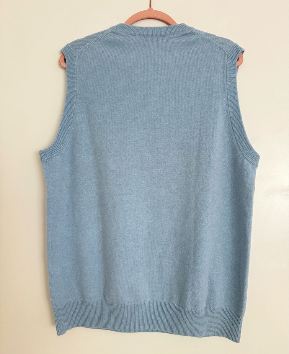 Gilets & Westen: Silk & Cashmere Vest Top - Light Blue - Size M – Gebraucht aus Zollikerberg von MK-13 1