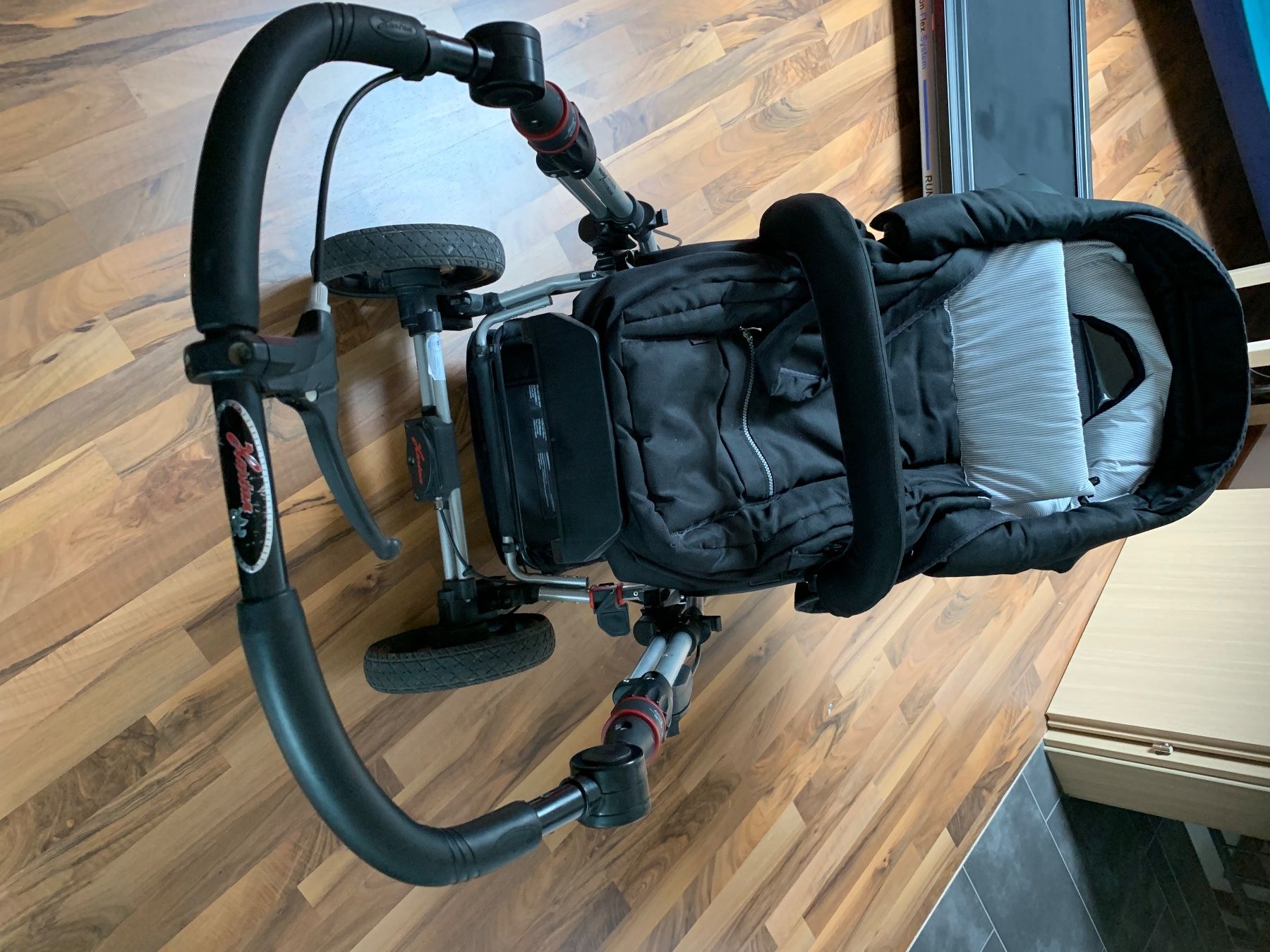Hartan Kinderwagen: Kinderwagen – Gebraucht aus Hergiswil LU von Roelli-Kurmann 3