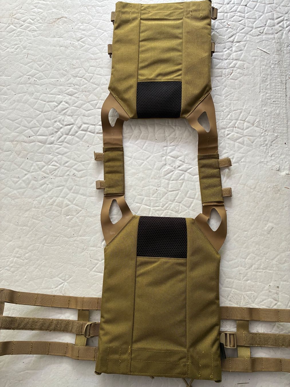 Uniformi: Flyye Industries plate carrier – Usato da Satigny venduto da Gixxer_GE 2