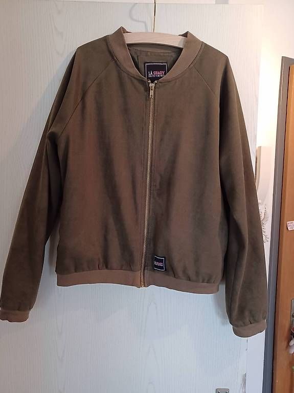 Jacken: Blouson vert militaire – Gebraucht aus Soyhières von 5jm_5czl