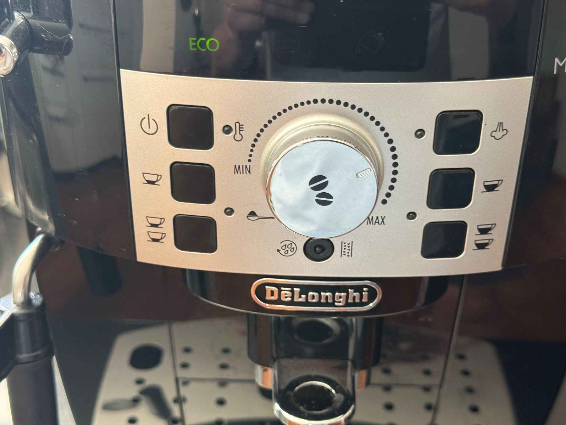 De'Longhi Macchine per caffè & Macchine per espresso: Delonghi Magnifica S – Usato da Ulisbach venduto da FeuerVogel68