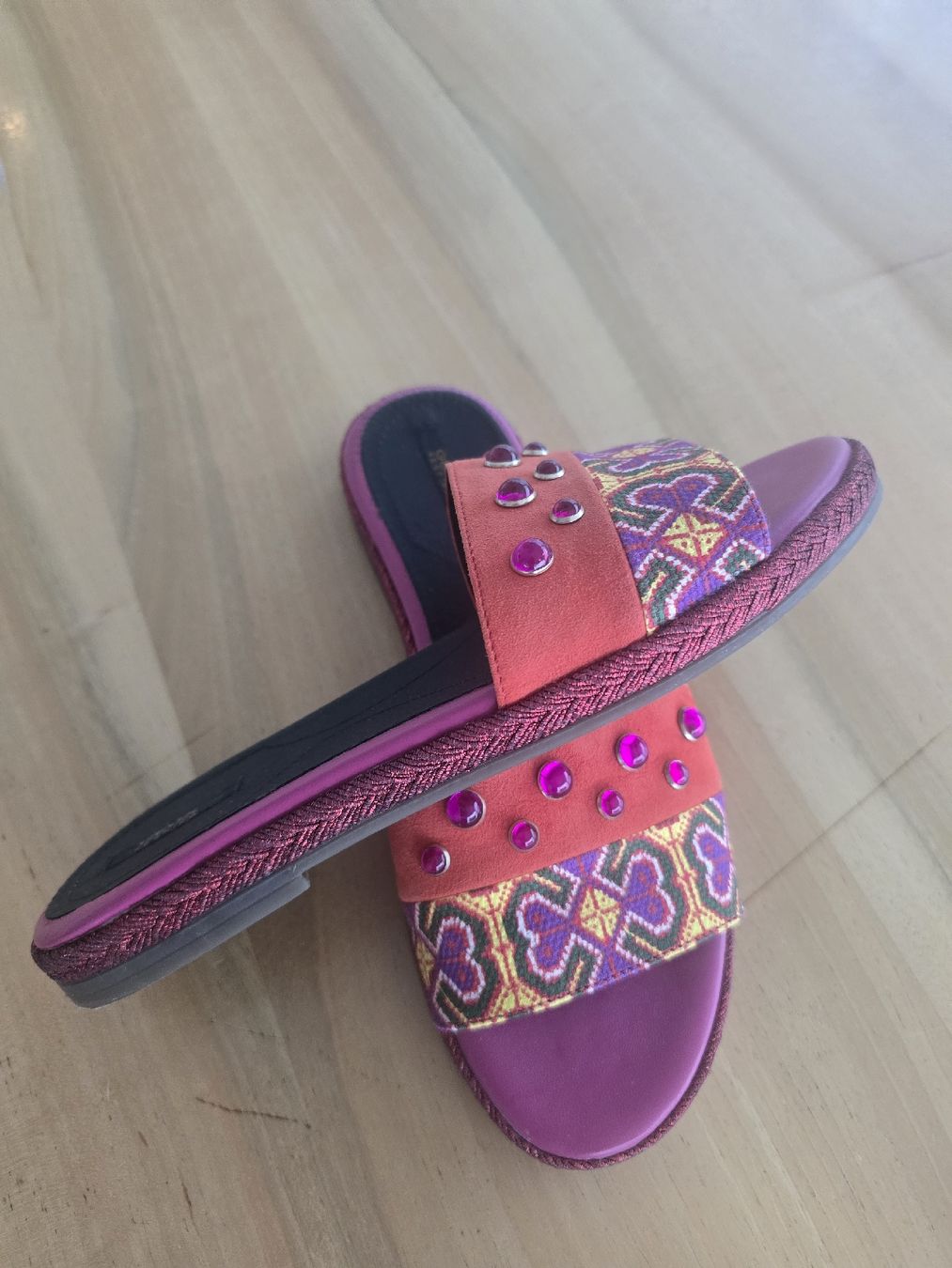 Geox Scarpe da donna: Geox Pantoletten,  Gr.37 neuwertig – Nuovo (secondo la descrizione) da Rorschacherberg venduto da Olgamedved 5