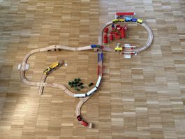 Grosses BRIO Holzeisenbahn-Set