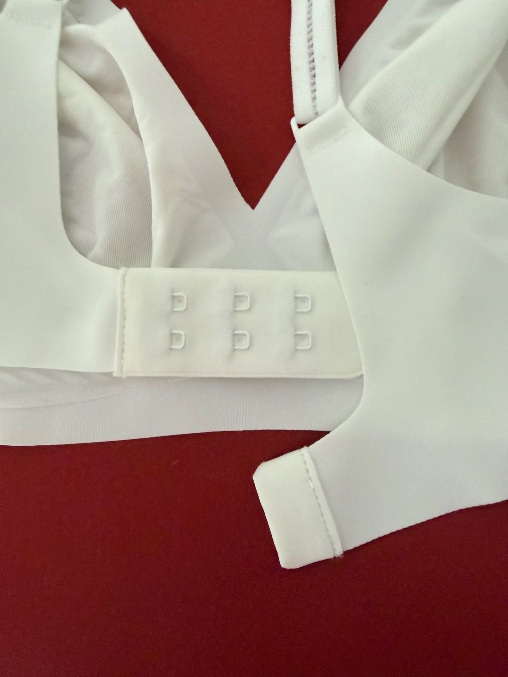 Sloggi Altra biancheria intima: SLOGGI, Bralette BODY ADAPT Soft, Grösse M, Farbe Weiss – Nuovo e nell'imballaggio originale da Rudolfstetten venduto da gst_g7xl 7