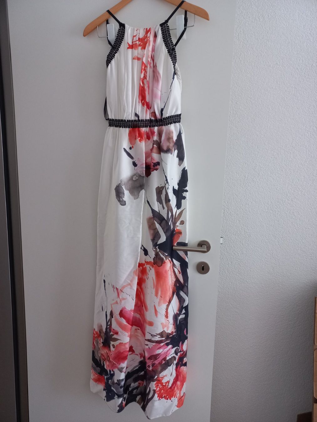 Vestiti: Wunderschönes Festkleid – Usato da St. Gallen venduto da janetmani2002