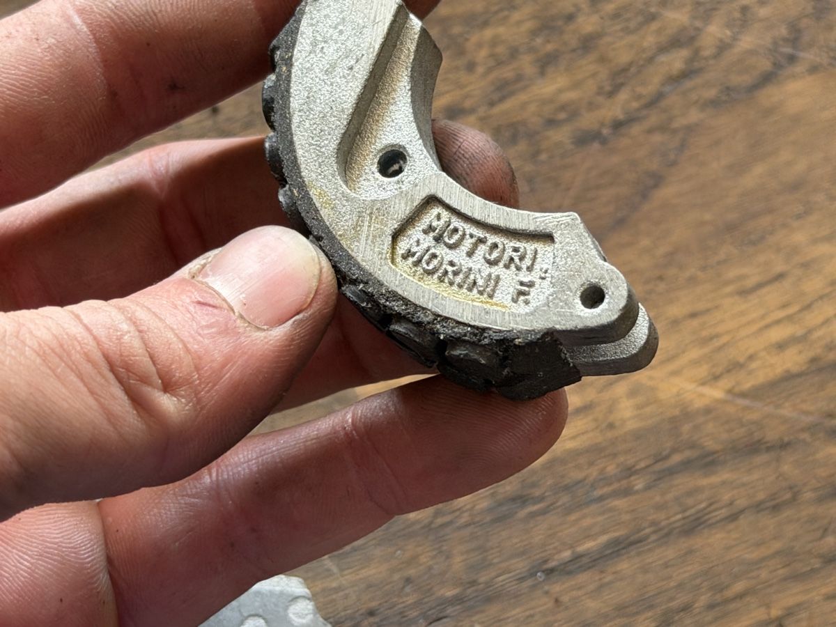 Pièces pour mobylette: Kupplungsbacken MOTORI MORINI – D'occasion à Bolken par si.x.las 4