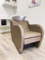 Lave-tête coiffure professionnel en parfait état.