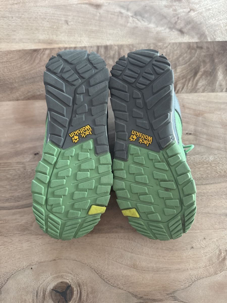 Jack Wolfskin Scarpe per ragazzi: Jack Wolfskin Trekking Schuhe Gr 29 – Usato da Baar venduto da Tasha04 1