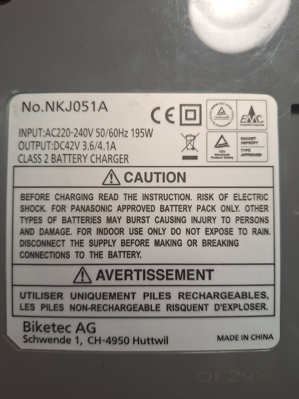 Flyer Chargeurs: Flyer Ladegerät  36V Panasonic  – D'occasion à Winterthur par Deins_8j77 1