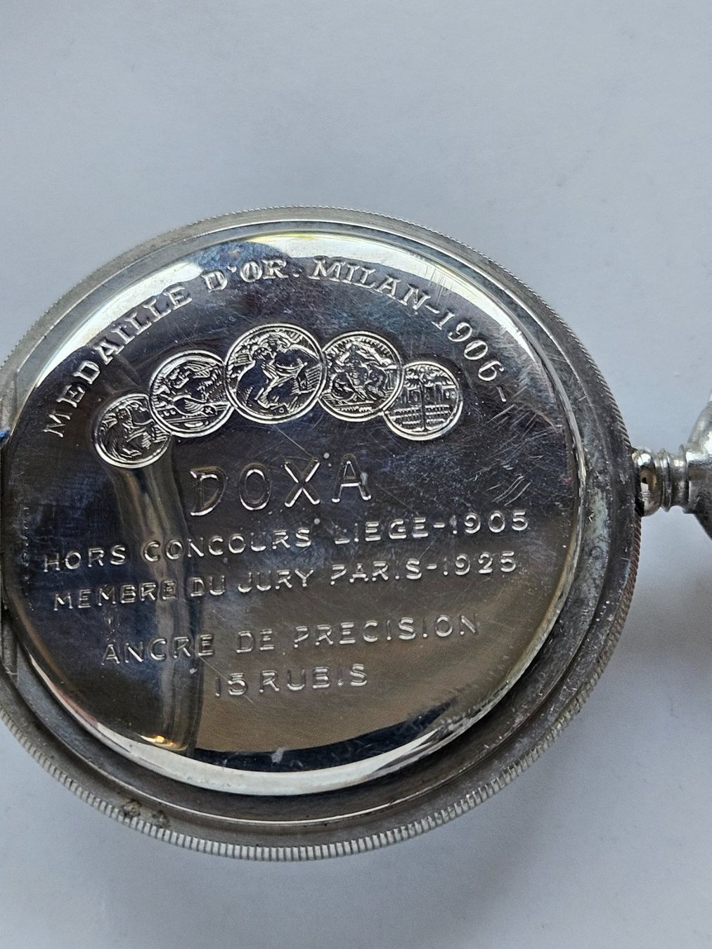 Doxa Orologi: 1L 29 Doxa Incassable Taschenuhr – Usato da Berikon venduto da mmm21 5