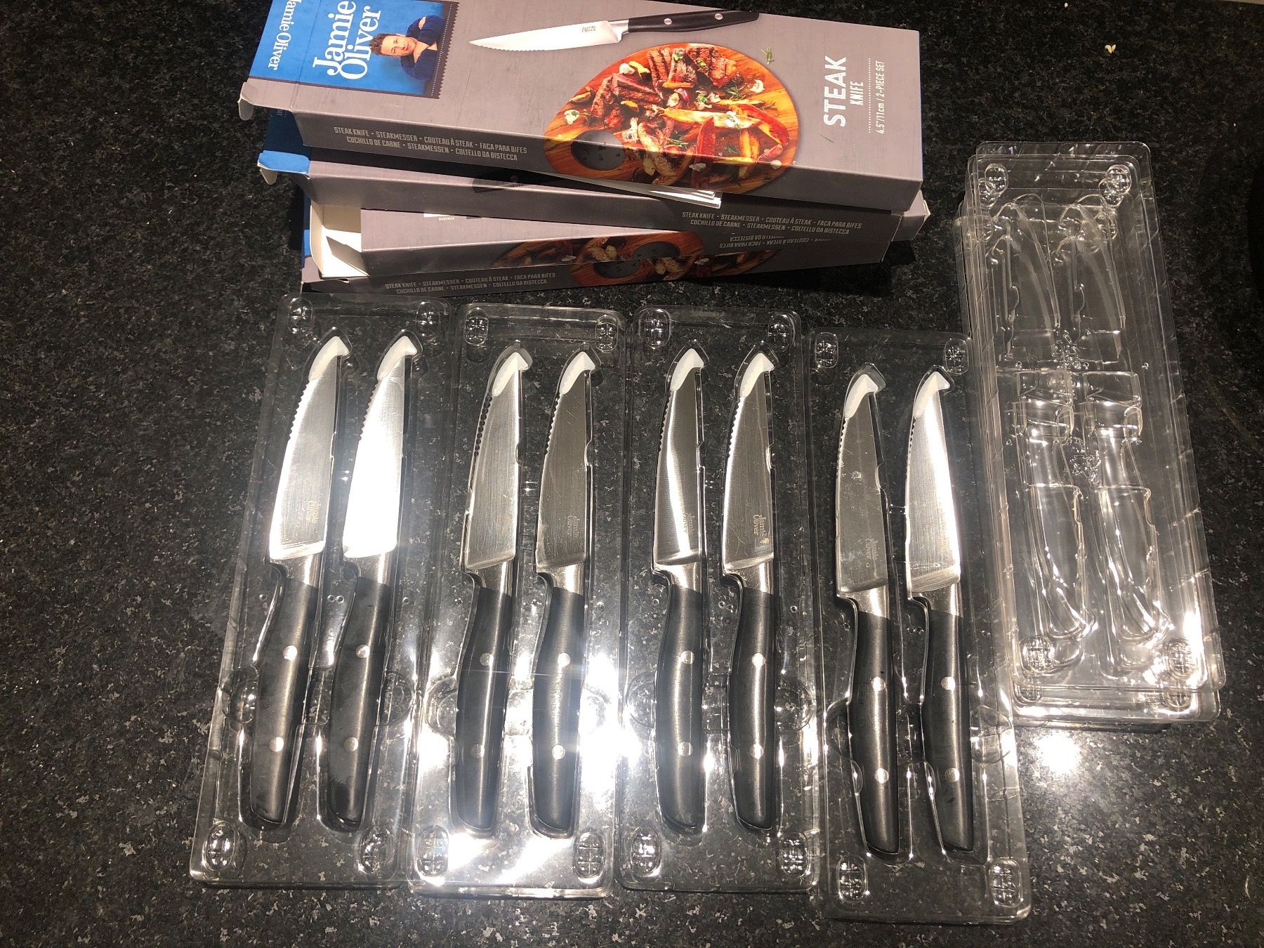 Coltelli da cucina: Jamie Oliver Steakmesser 8 Stück – Usato da Gelterkinden venduto da Familienferien