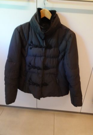 Spezielle Winterjacke schwarz Gr. M - M369