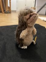 Steiff Igel Joggi 1680/12 – mit Knopf & Fahne