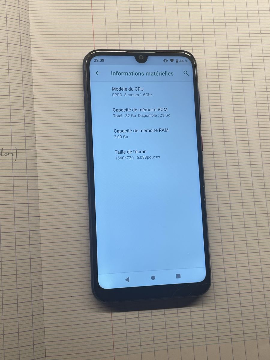 ZTE Telefoni cellulari / Smartphones: Téléphone android ZTE Blade A7 – Usato da Commugny venduto da arm_7m7m 8
