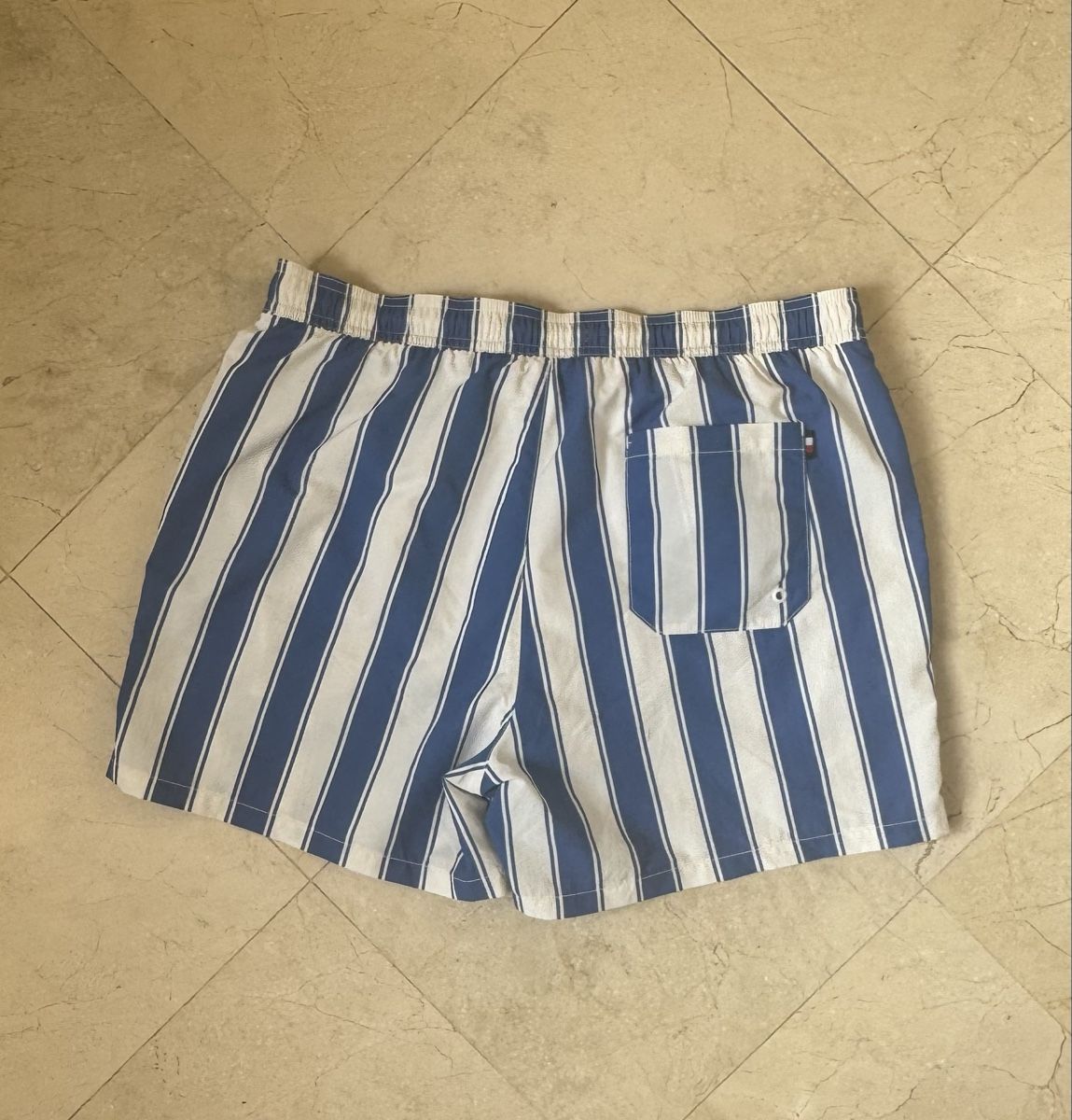 Tommy Hilfiger Costumi da bagno: Swimsuit TOMMY HILFIGER (M) – Nuovo (secondo la descrizione) da Coppet venduto da Apicius1 2