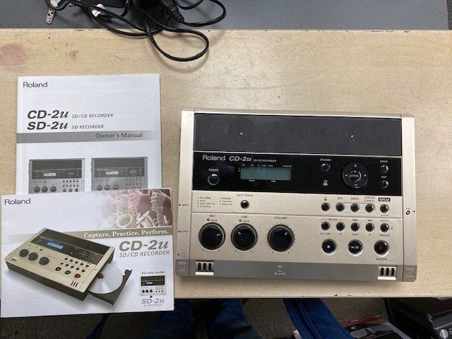 TOP Roland CD-2u Mobiler SD/CD recorder | Kaufen auf Ricardo