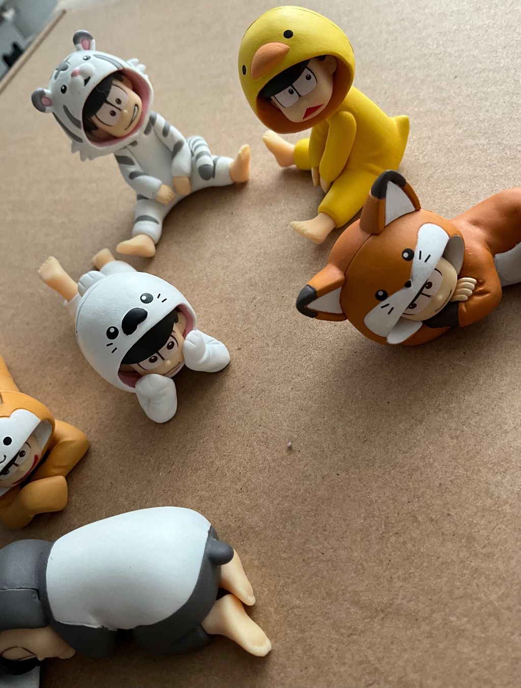 Statuette: Osomatsu-San Mini Figuren Set – Usato da Grenchen venduto da sojalatte 2
