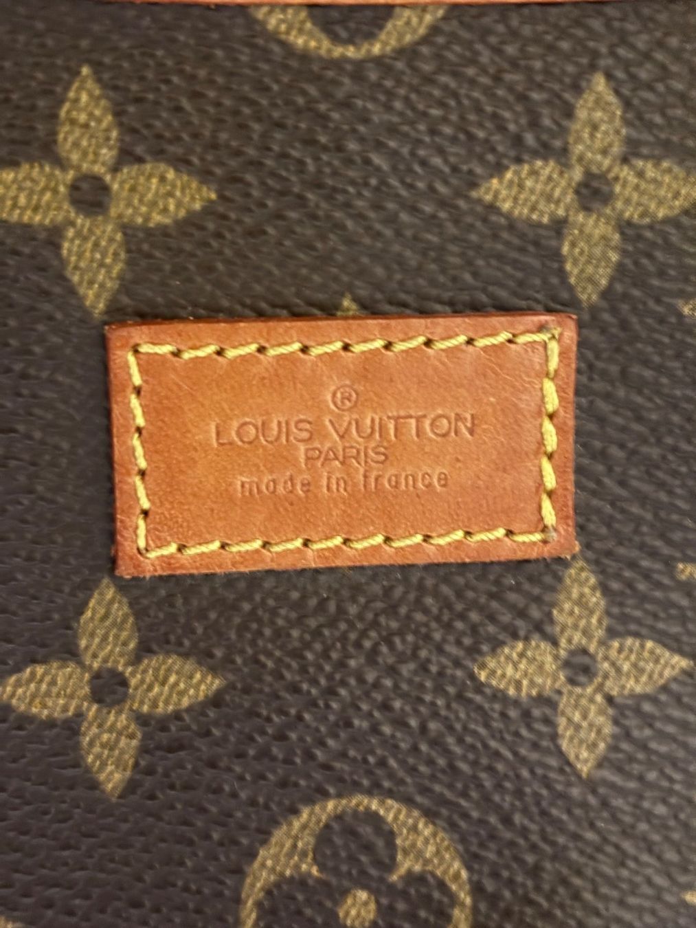 Louis Vuitton Sacs: Louis Vuitton Saumur – D'occasion à Wetzikon ZH par Deba26 8