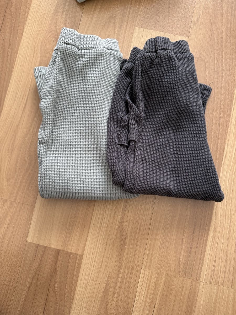 H&M Pantaloni: 3er Set  Hosen, Grösse 98 – Usato da Steinhausen venduto da kri_q9nz